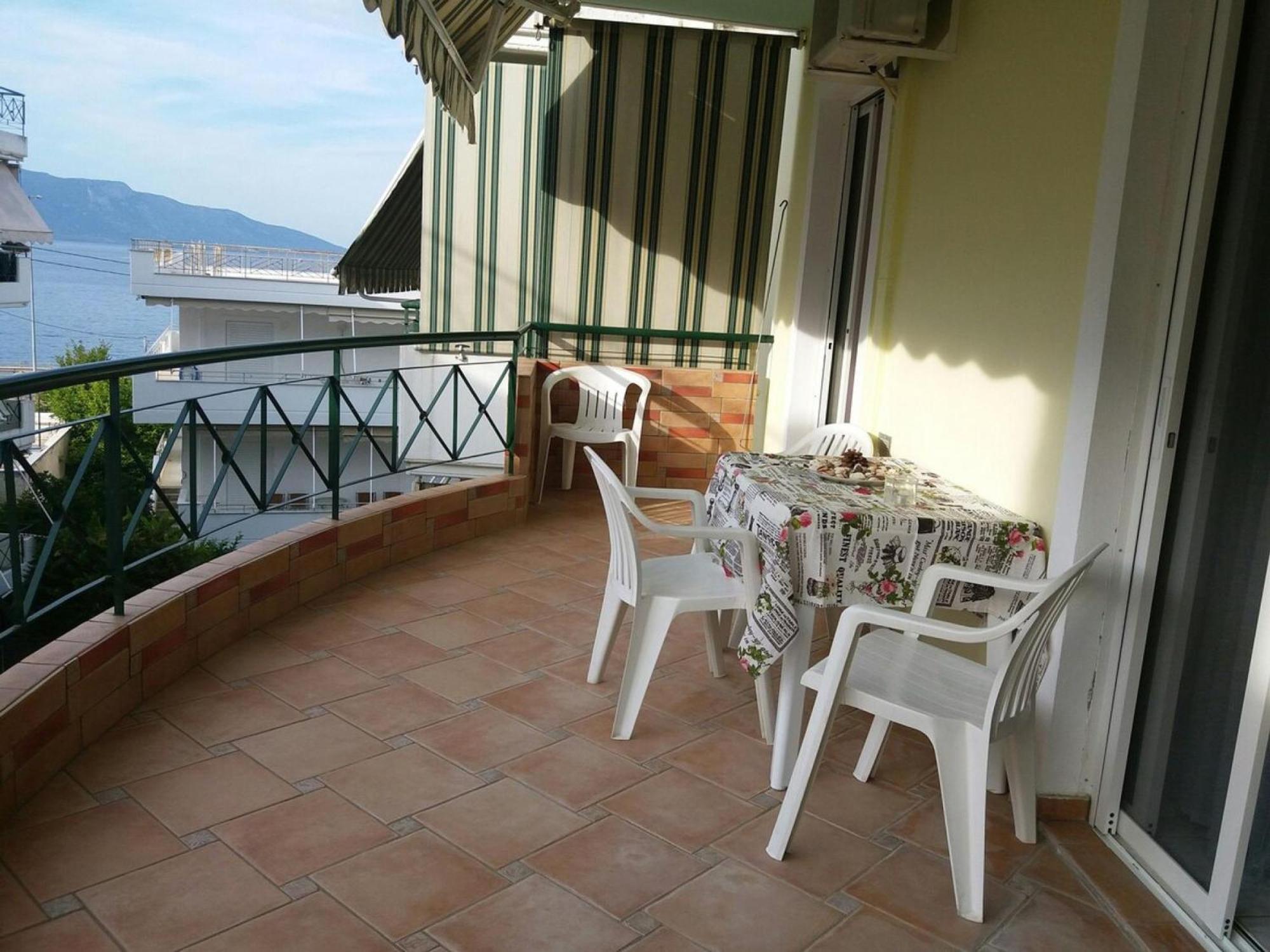 Daphnus Apartment In Agios Konstantinos Agios Konstantinos  Екстериор снимка