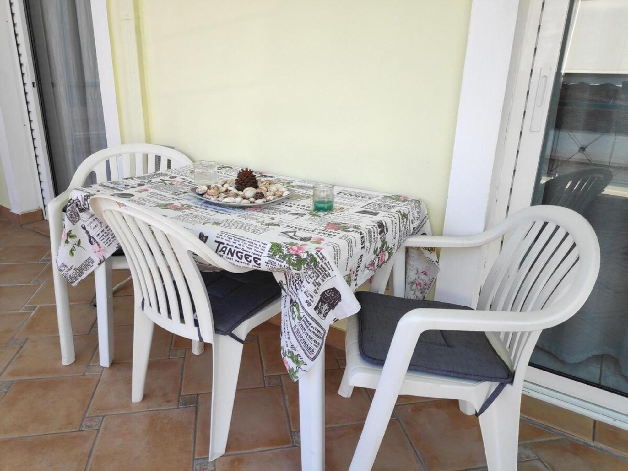 Daphnus Apartment In Agios Konstantinos Agios Konstantinos  Екстериор снимка